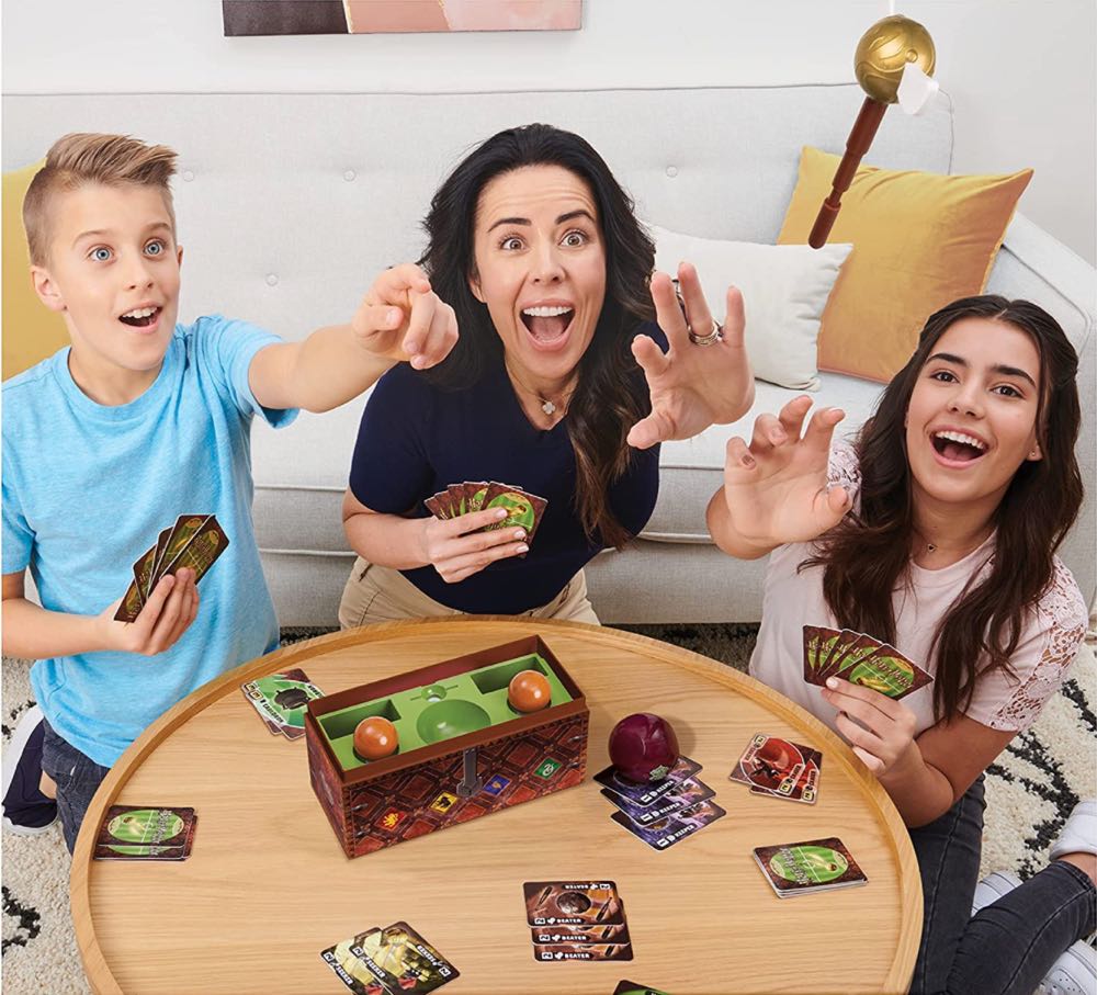 Harry Potter: Catch the Golden Snitch  (3-4) board game collectible [Barcode 778988322031] - Main Image 4