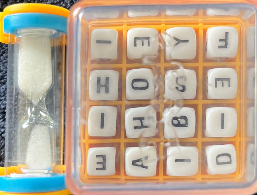 World’s Smallest Boggle  board game collectible [Barcode 810010991744] - Main Image 2