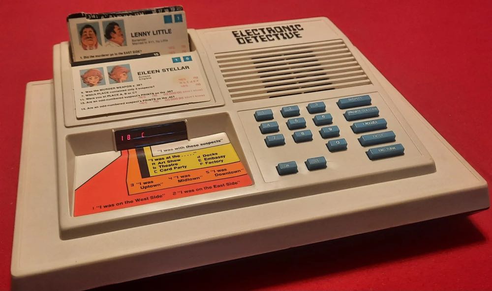 Electronic Detective   (1-4) board game collectible - Main Image 2
