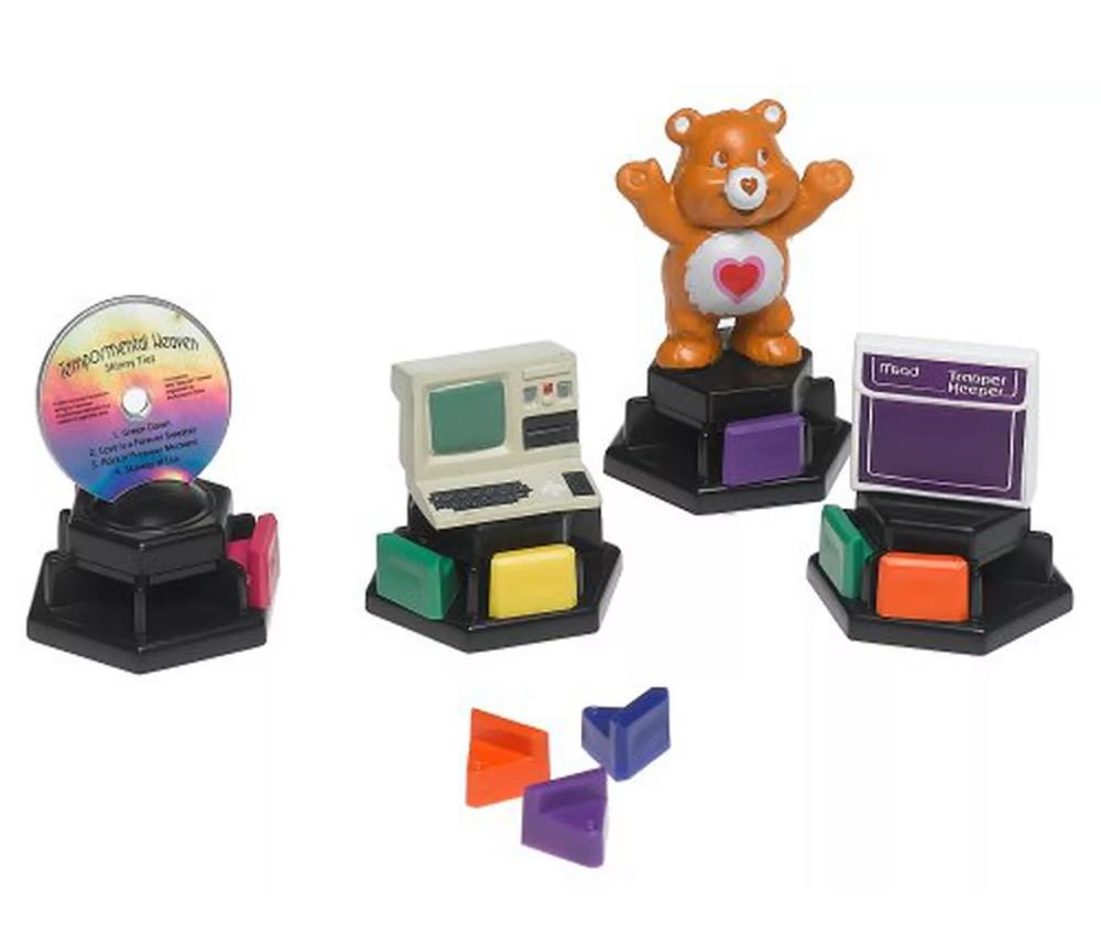 Trivial Pursuit Totally 80’s  board game collectible - Main Image 3