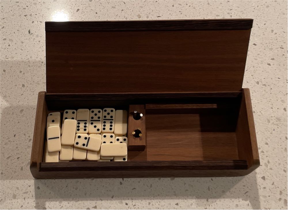 Duncan’s Woods Cribbage Board With Flip Up Top  board game collectible - Main Image 2