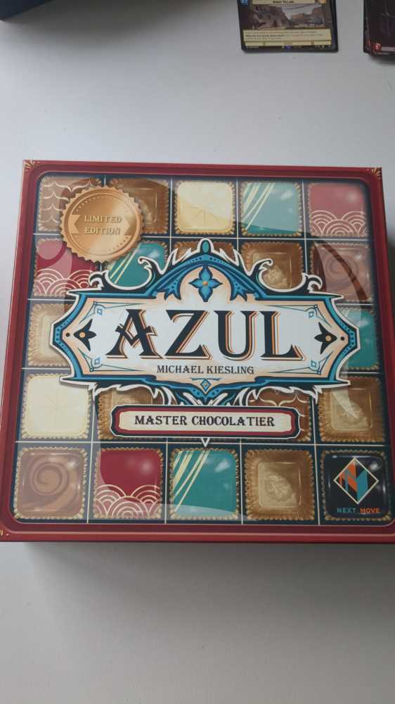 Azul: Master Chocolatier  (2-4 (8)) board game collectible [Barcode 826956601104] - Main Image 2