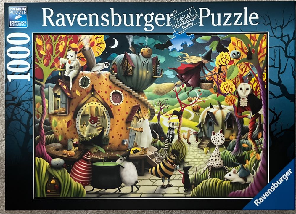 Ravensburger Happy Halloween Jigsaw Puzzle 2d Pieces  board game collectible [Barcode 4005556169139] - Main Image 2