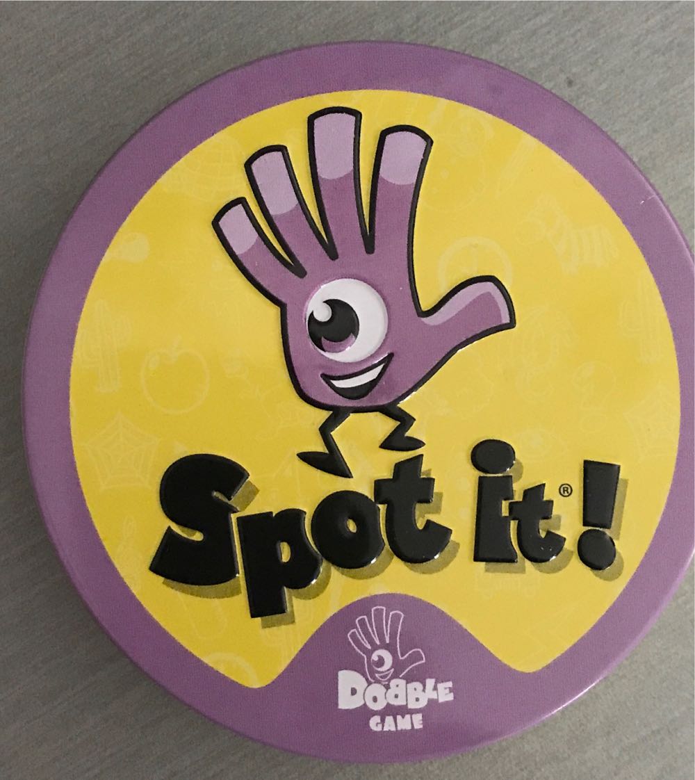 Guess In 10 | Marvel - Gifts For 8 Year Olds And Up | Quick Game Of Smart Questions | Trivia And Strategy Card Game For Adults Teens & Kids