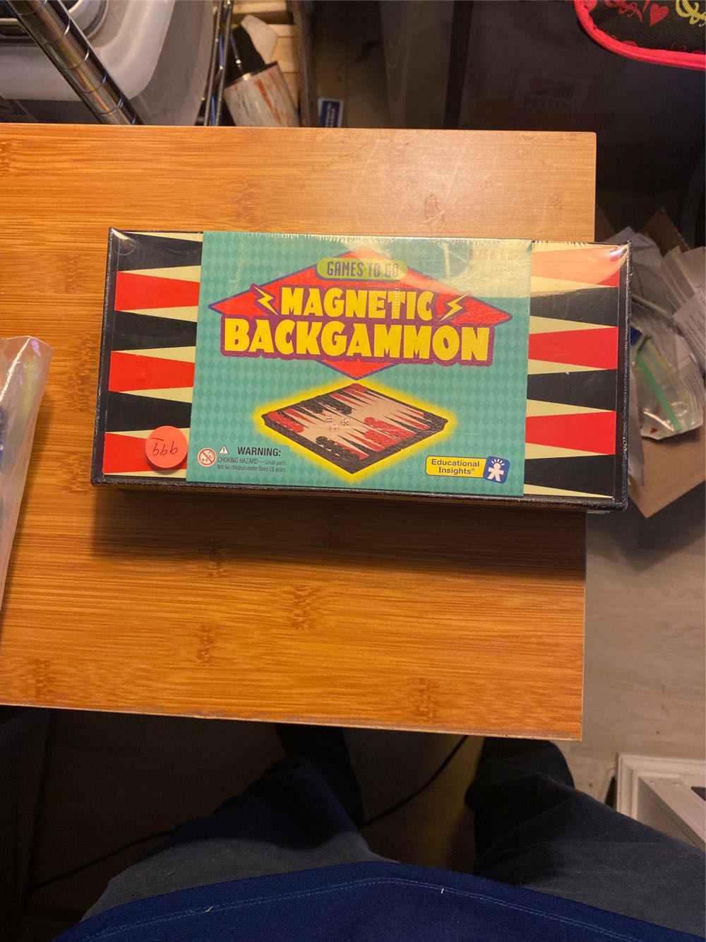 Backgammon Magnetic  board game collectible [Barcode 086002029829] - Main Image 2