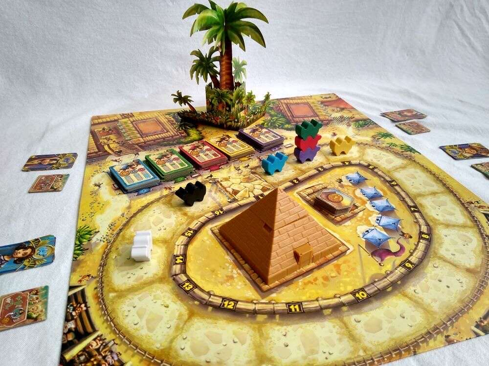 Camel Up  (3-8) board game collectible [Barcode 4061897300709] - Main Image 4