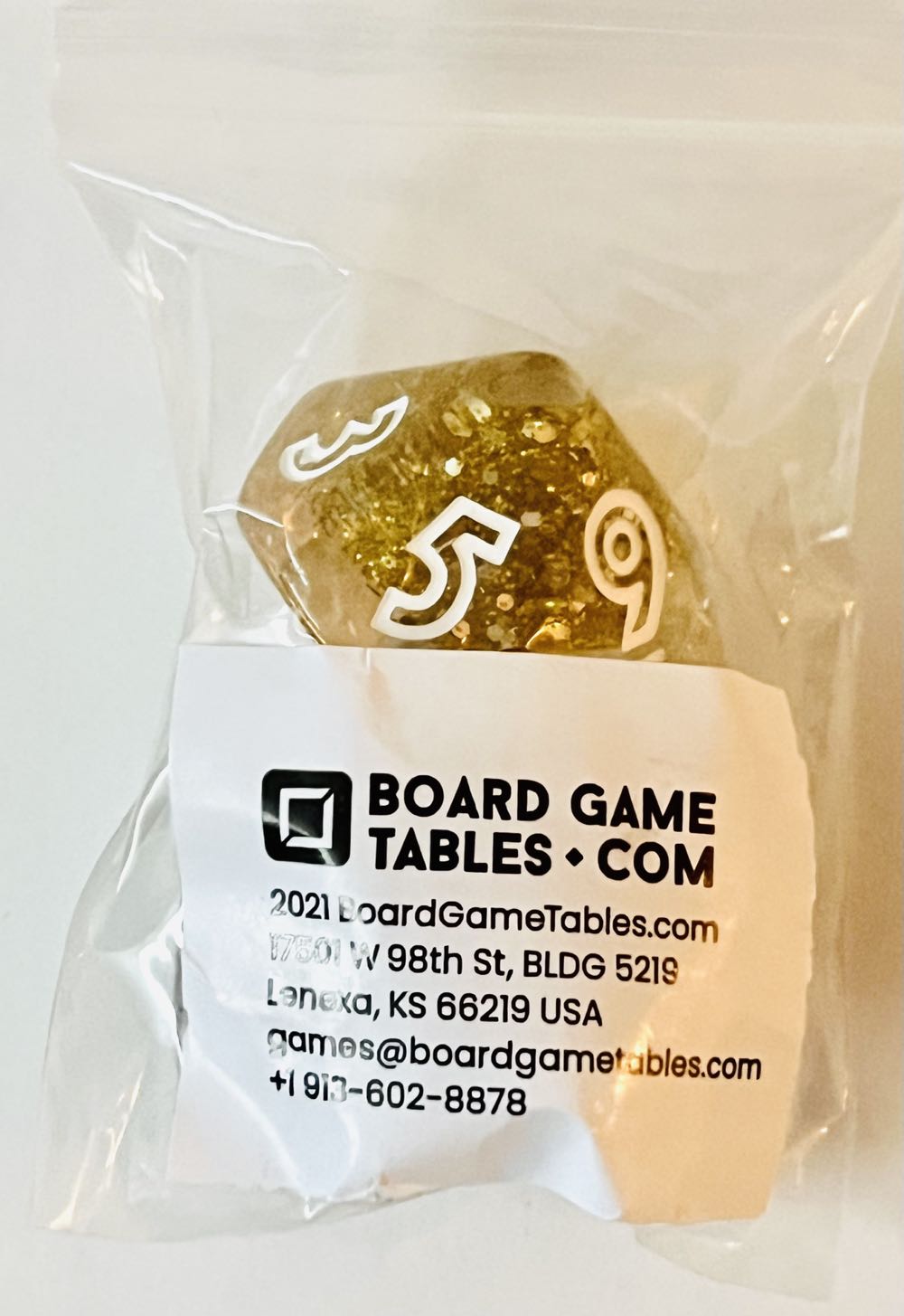 On Tour: Paris & New York - KS Promo Dice  (1-8) board game collectible [Barcode 618149323210] - Main Image 3