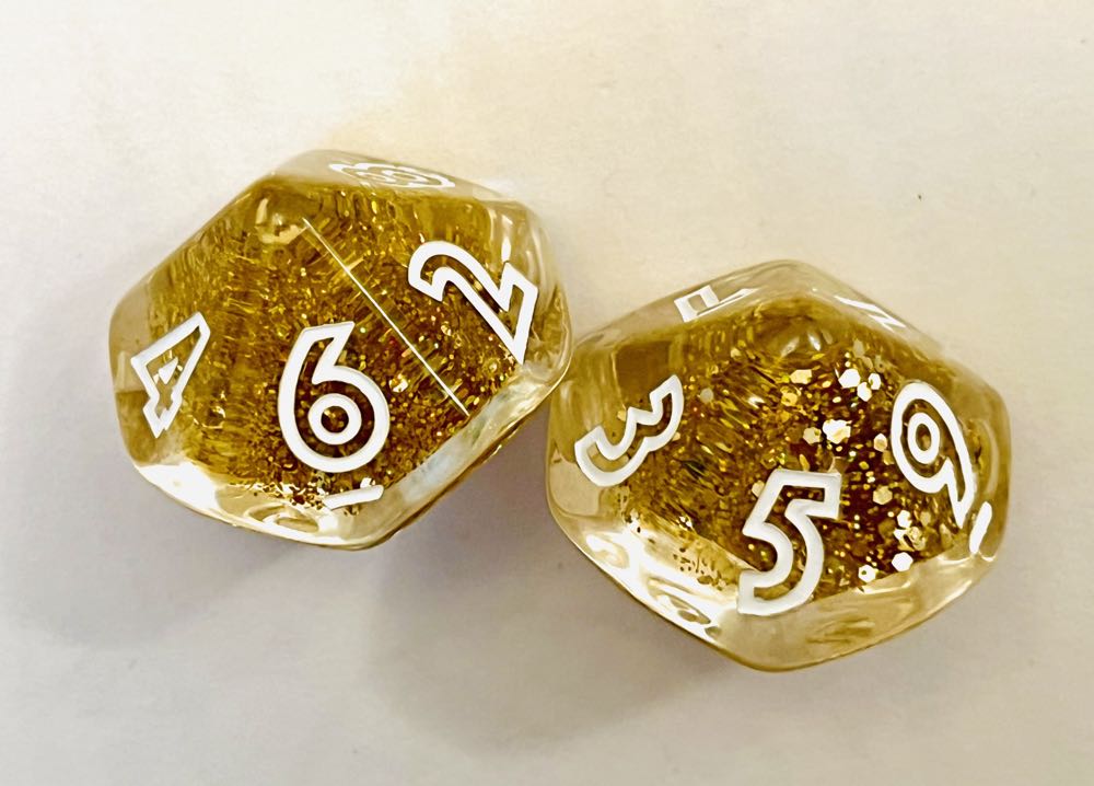 On Tour: Paris & New York - KS Promo Dice  (1-8) board game collectible [Barcode 618149323210] - Main Image 4