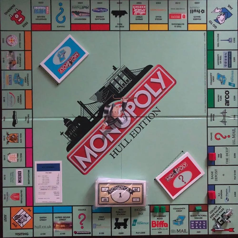 Hull  board game collectible - Main Image 2