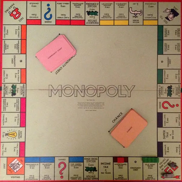 Monopoly 1972 - John Waddingtons Ltd  board game collectible - Main Image 3