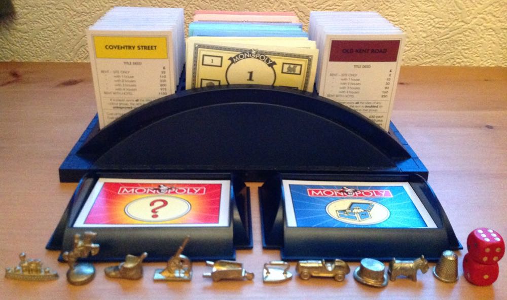 Deluxe 1998  board game collectible - Main Image 2