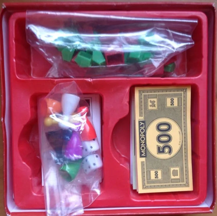 Monopoly 2012 [FR]  board game collectible - Main Image 2