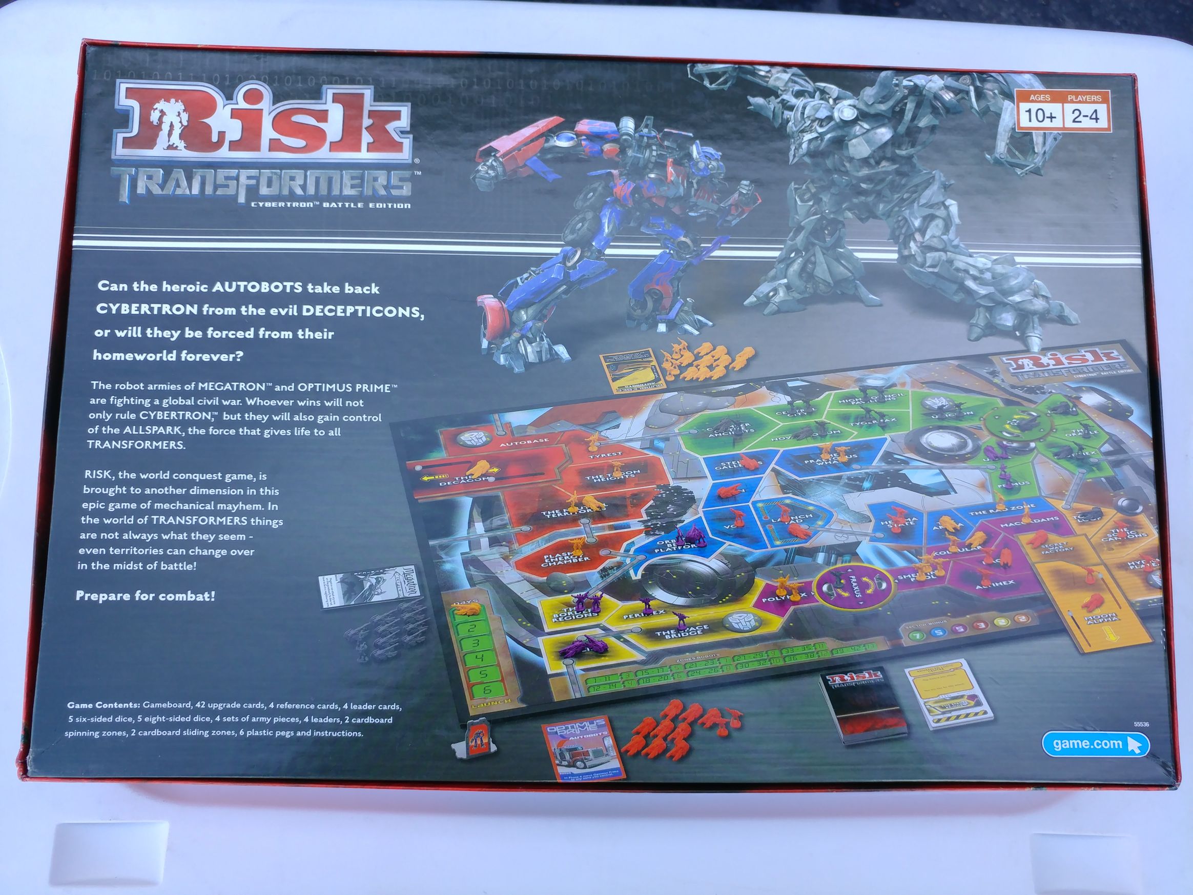 Risk: Transformers Cybertron Battle Edition  (2 to 4) board game collectible [Barcode 653569231257] - Main Image 2