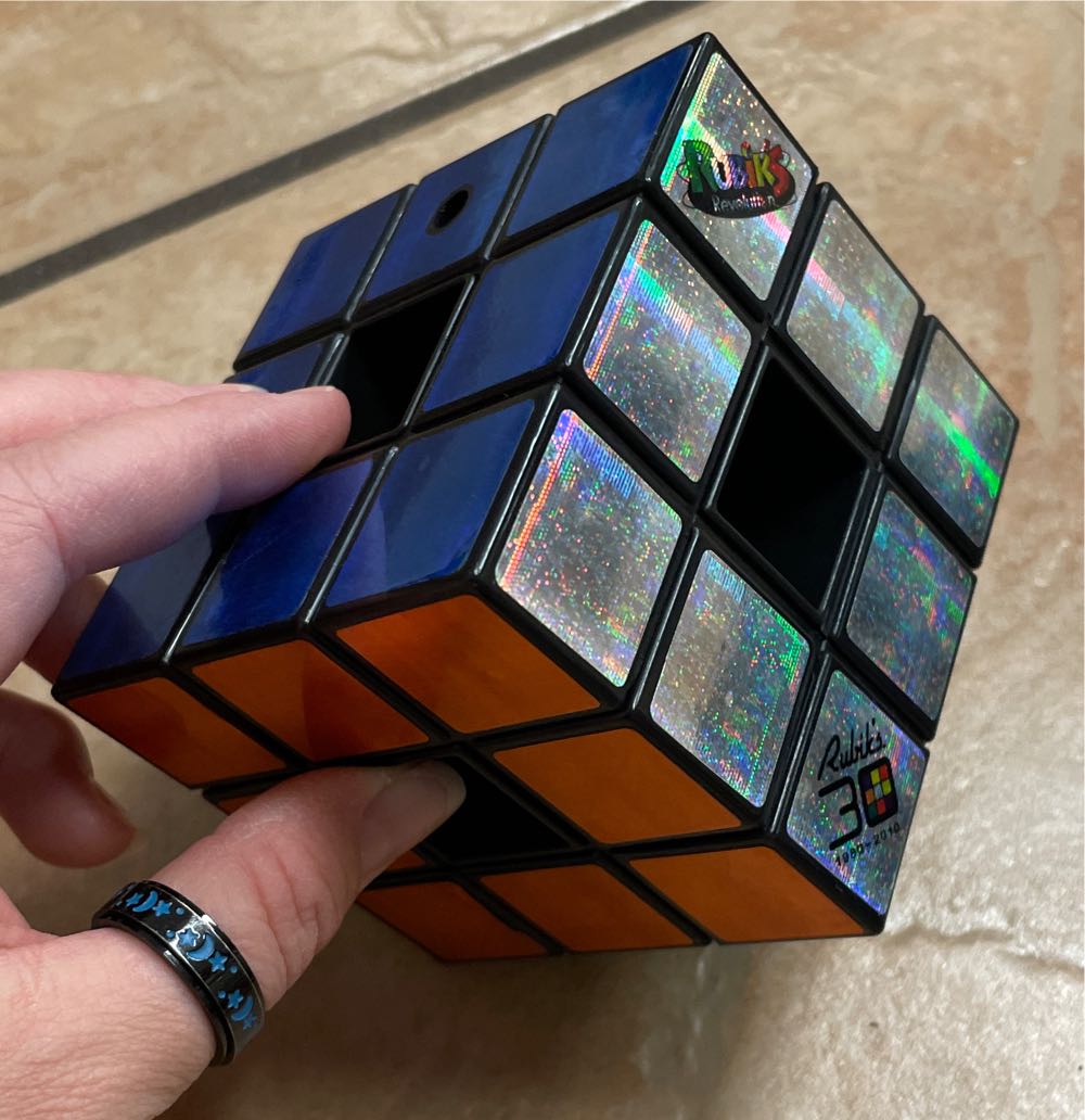 The Intuitive Eating Card Deck: 50 Bite-sized Ways To Make Peace With Food