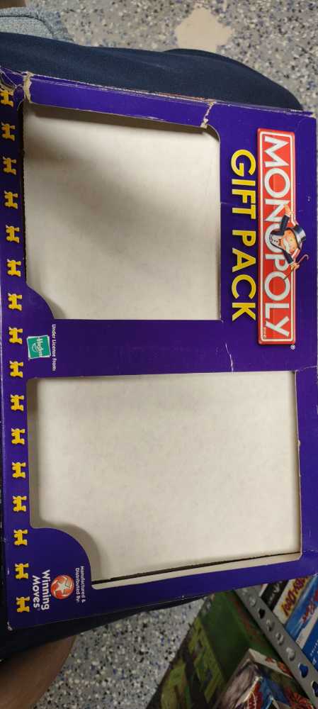 Monopoly Gift Pack  board game collectible [Barcode 071404310262] - Main Image 2