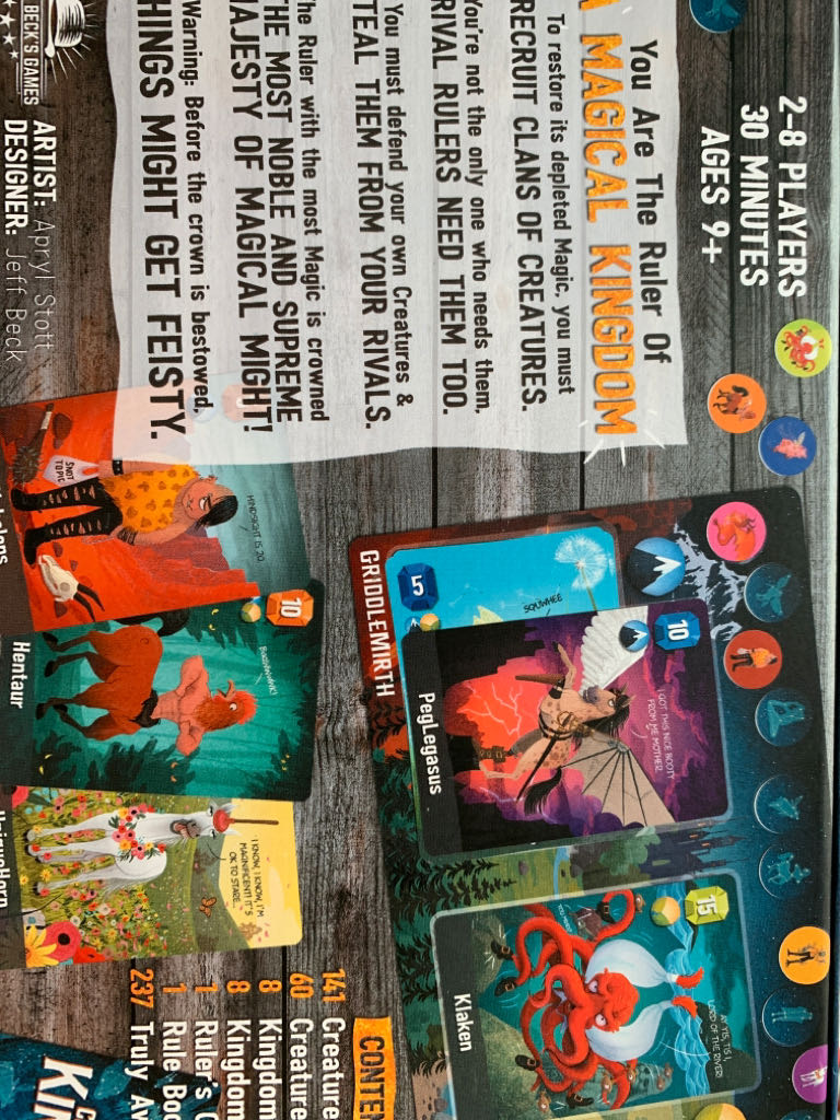 Cover Your Kingdom  (2-8) board game collectible - Main Image 2