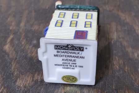 Monopoly Hinged Box Boardwalk  board game collectible [Barcode 715429993504] - Main Image 2