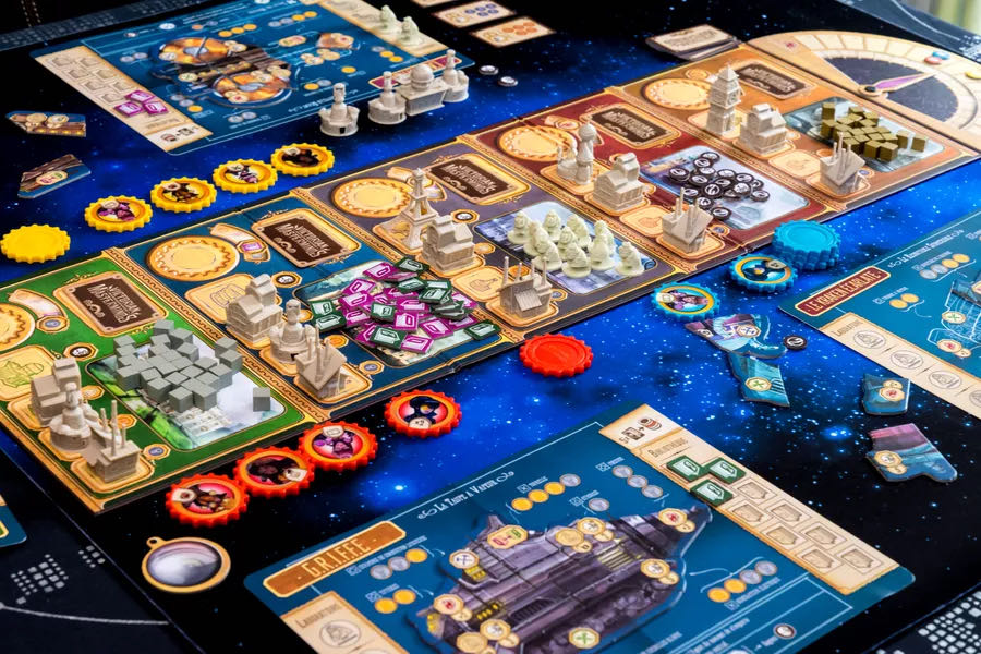 Victorian Masterminds  (2-4) board game collectible [Barcode 889696008695] - Main Image 4