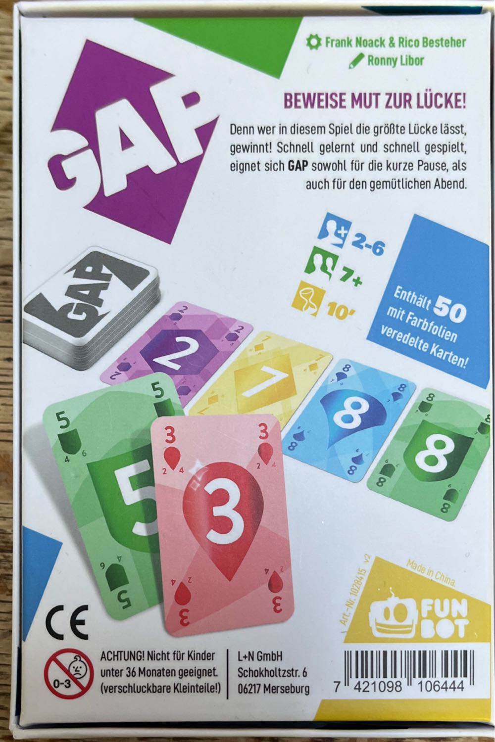 GAP  (2-6) board game collectible [Barcode 7421098106444] - Main Image 2