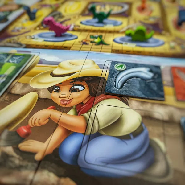 Dinos Not Assembled  (2-4) board game collectible [Barcode 861527000351] - Main Image 4