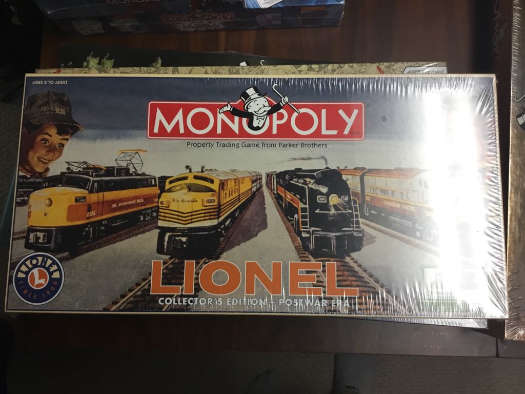 Lionel Collectors Edition Monopoly  board game collectible - Main Image 2