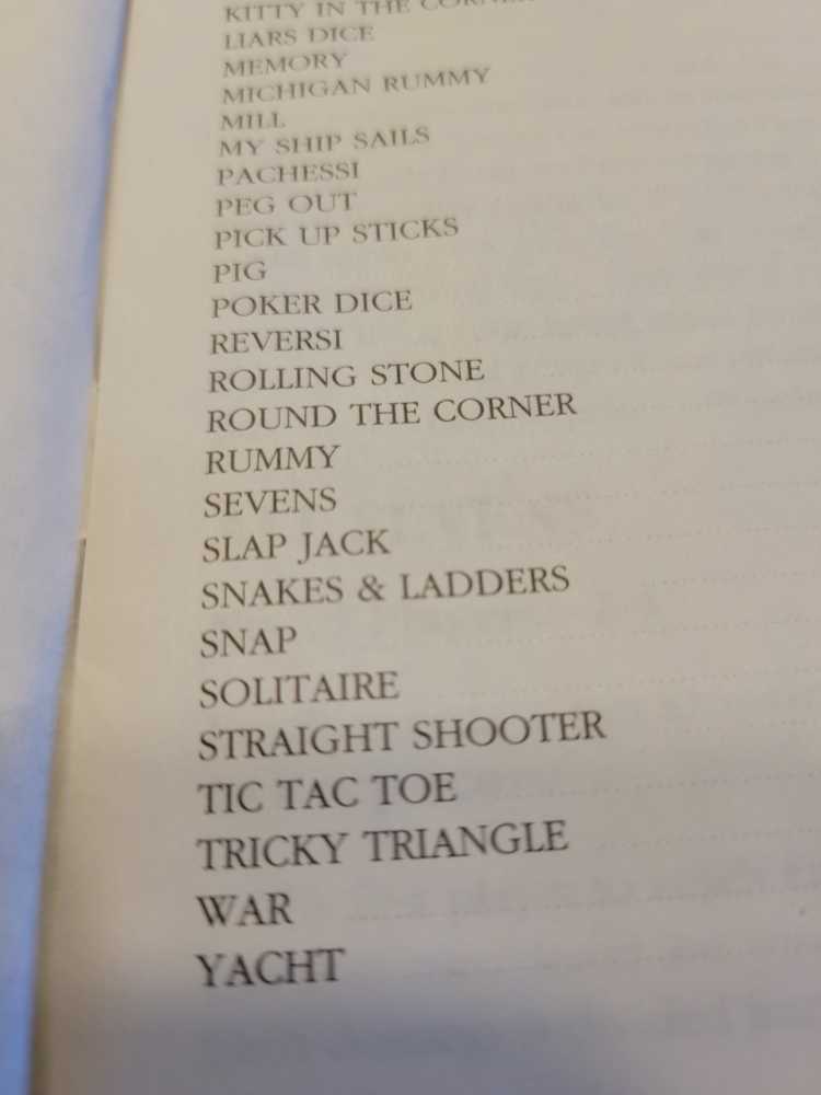 52 Games Chest  (1+ Players) board game collectible - Main Image 3