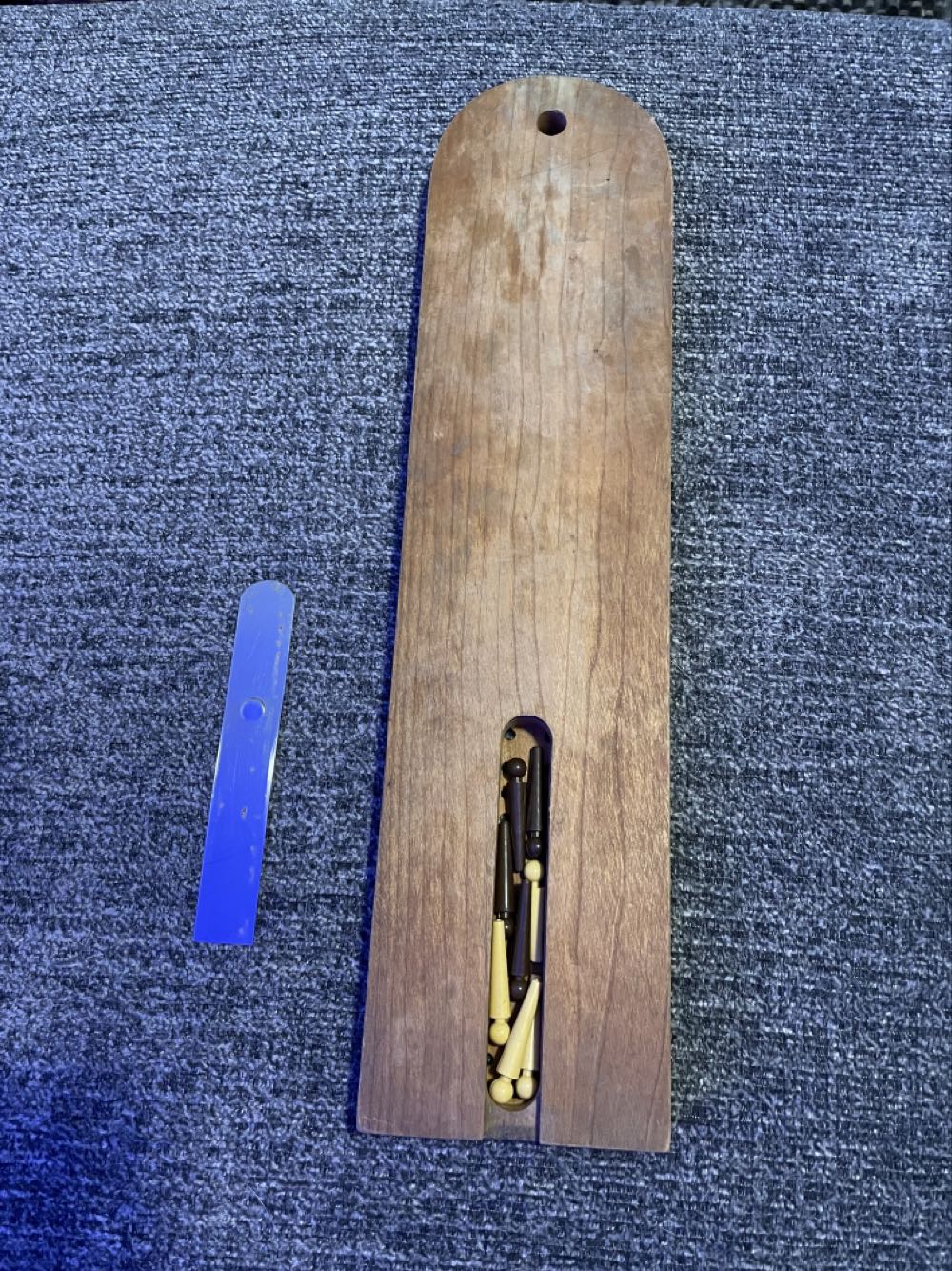 Drueke and Sons No 1957 Cribbage Board  (2 Once Around) board game collectible - Main Image 2