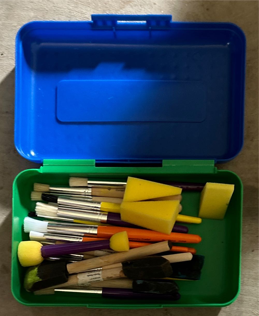 Crafts- Bucket Of Paints And Brushes  board game collectible [Barcode 028995236273] - Main Image 3