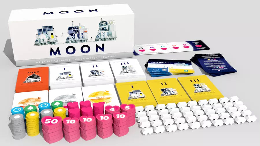 Moon: Deluxe Edition  (1-5) board game collectible [Barcode 604565354211] - Main Image 3