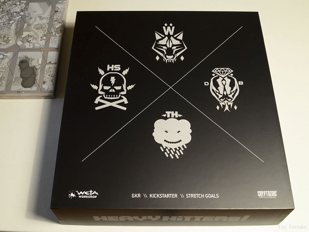 Box And Bouncy Balls Toy