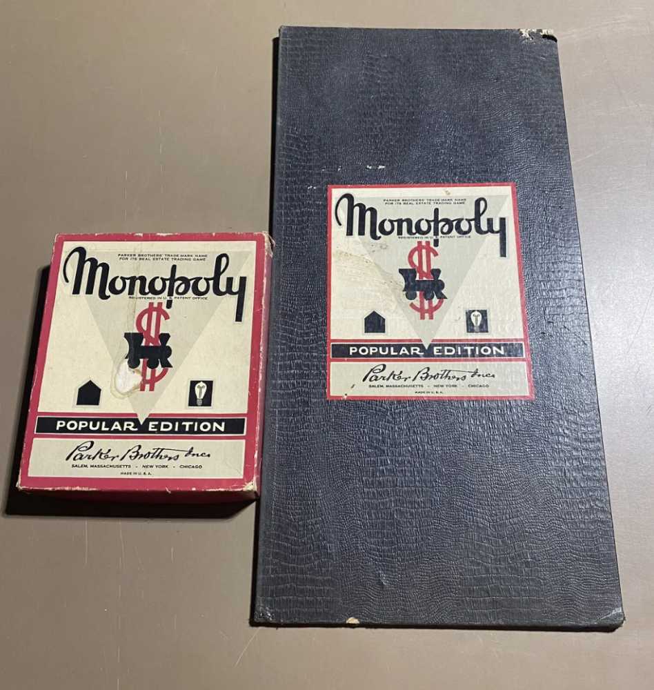 Lord Of The Rings The Two Towers Antique Ivory And Chinese Lacquer Chess Set