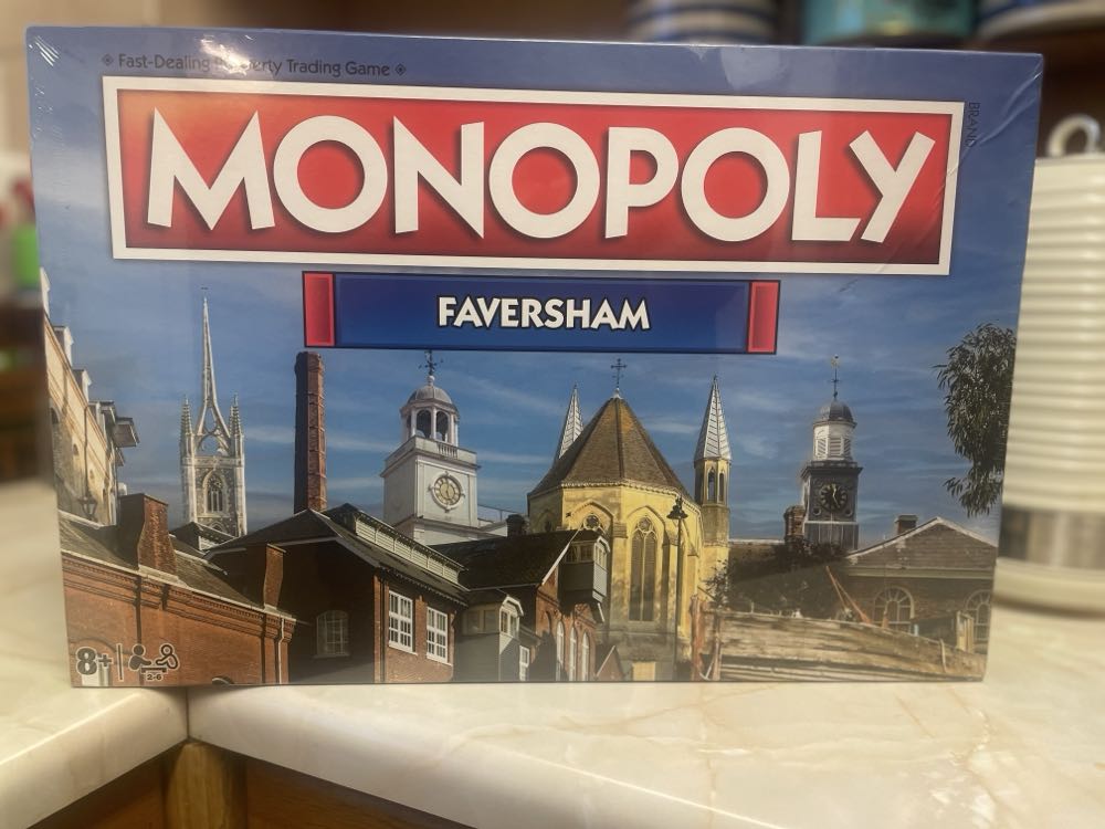 The Wild Unknown Tarot Deck And Guidebook Official Keepsake Box Set