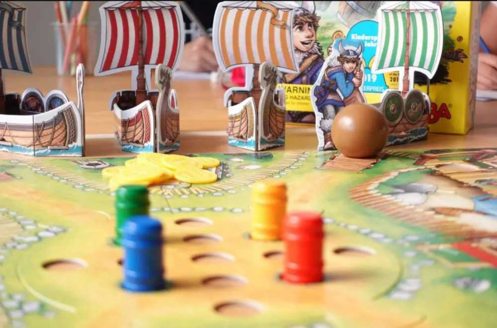 Valley Of The Vikings  (2-4) board game collectible - Main Image 4