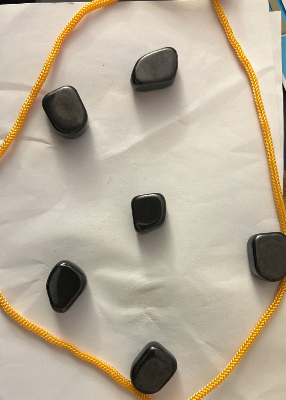 Magnetic Effect Chess  (1-4) board game collectible - Main Image 2