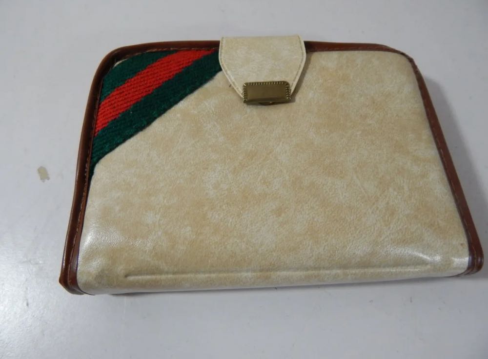 Disney Lilo & Stitch Premium Dice Set | Collectible D6 Dice | Custom Dice With Collectible Tin Case | Officially Licensed Disney 6-sided Dice