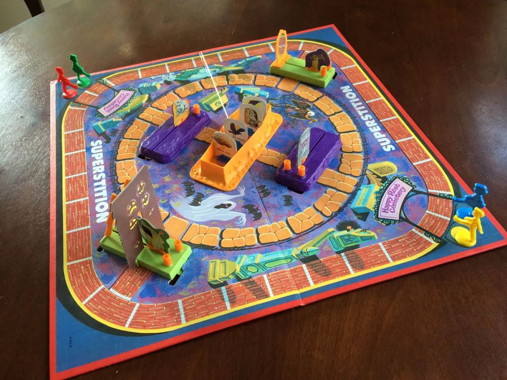 Superstition (No. 4702)  (2 To 4) board game collectible - Main Image 2