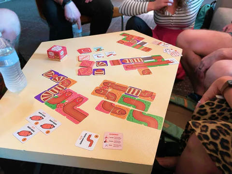 Sosig  (2-4) board game collectible [Barcode 859364006537] - Main Image 3