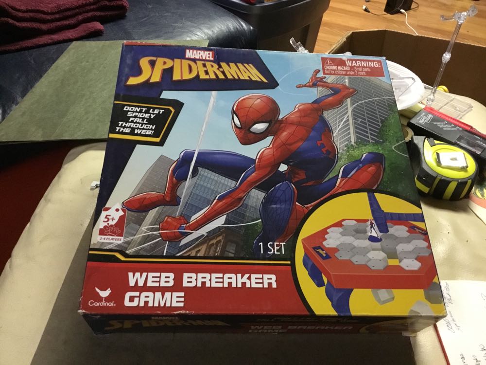 Spider-Man Web Breaker  board game collectible [Barcode 778988153130] - Main Image 1