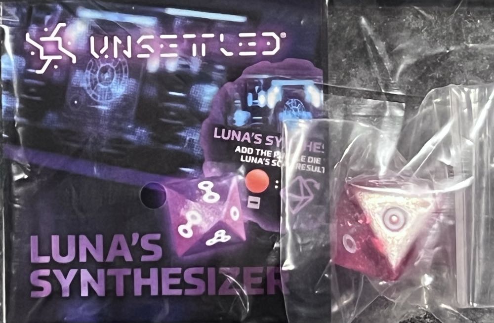 Unsettled: Luna’s Synthesizer En 549 €  (1 2 3 4) board game collectible [Barcode 850008419546] - Main Image 4