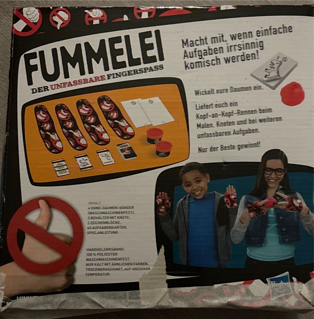 Skill Party Game Game Of Skill Hasbro Fumbling The Incredible Fingerprint 8 Games  board game collectible [Barcode 5010993424122] - Main Image 3