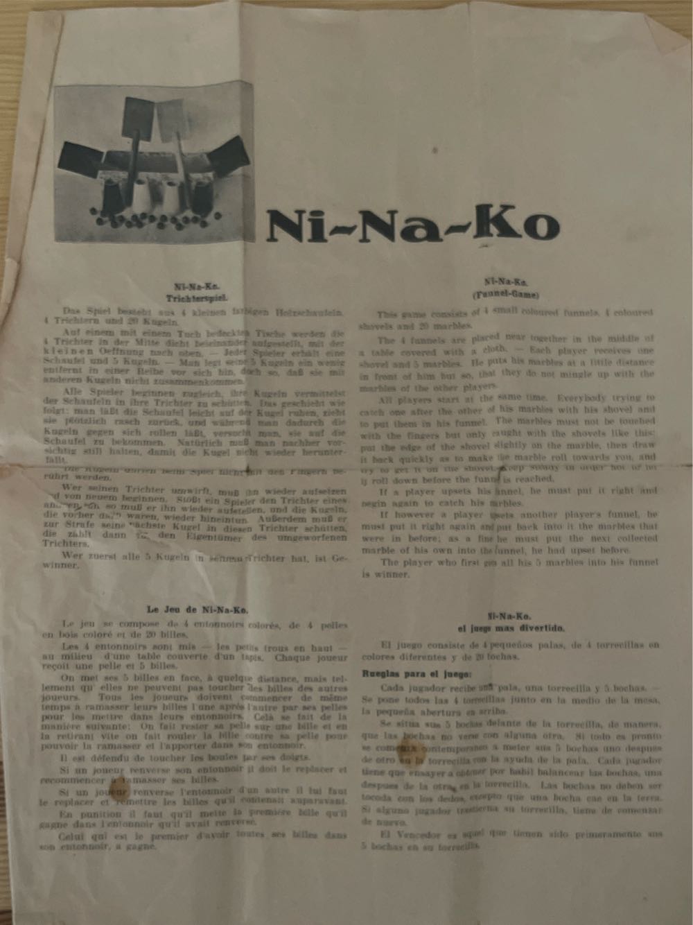 Ni-Na-Ko  (2-4) board game collectible - Main Image 2