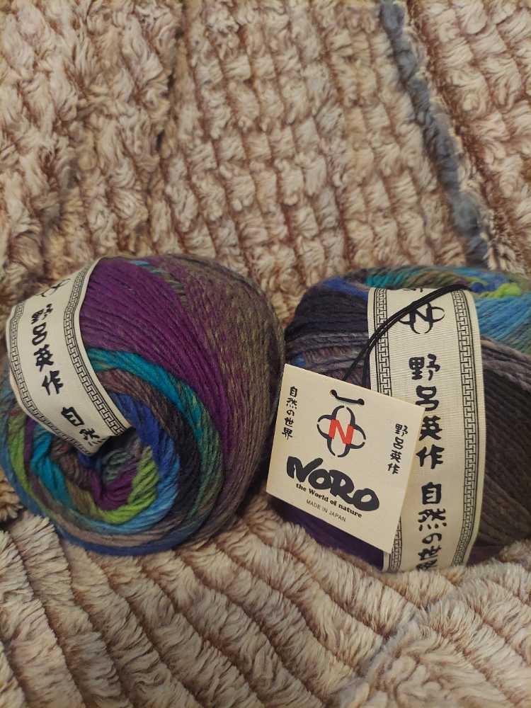 Kivi Taktická Společenská Hra Stragoo V Plechové Krabičce Spoločenská Hry Kostkami