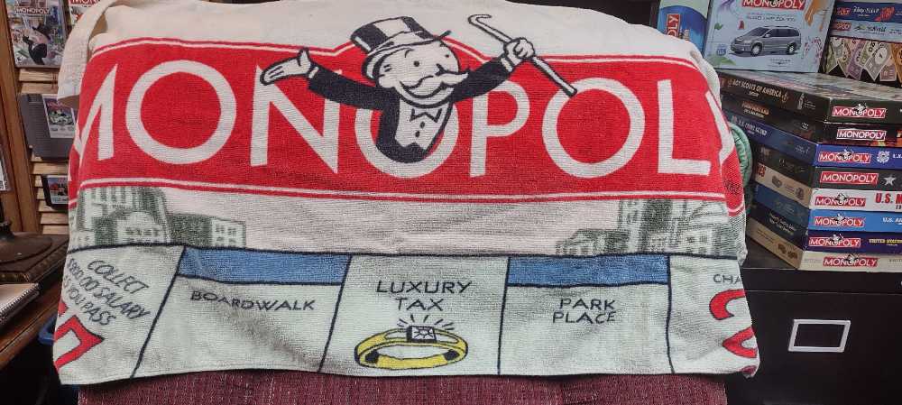 Kids Against Maturity: Core game + expansion pack 1