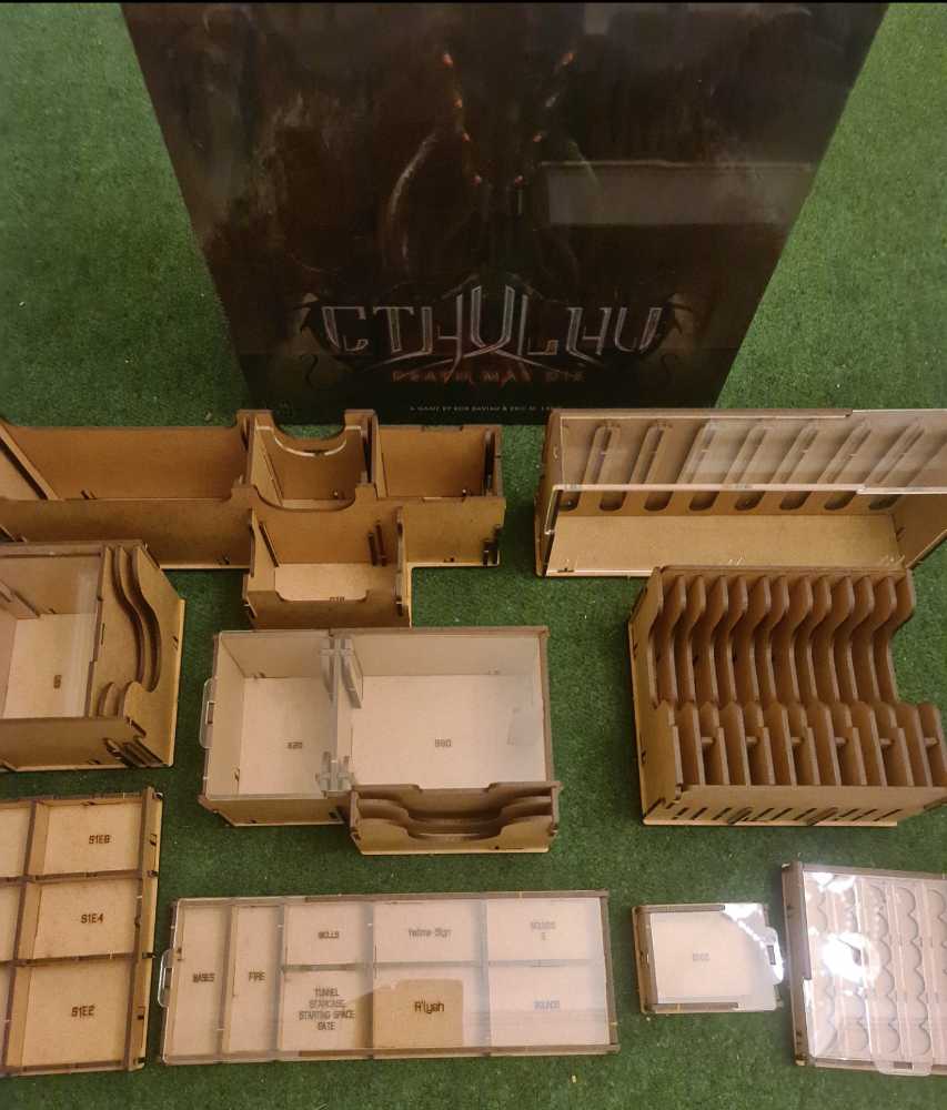 Cthulhu Death May Die - e-Raptor Insert  (1-5) board game collectible - Main Image 2