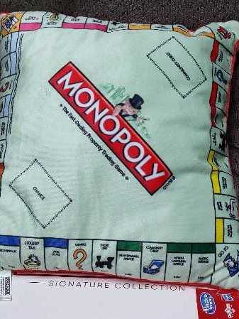 Adventurer’s Vault: A 4th Edition D&d Supplement