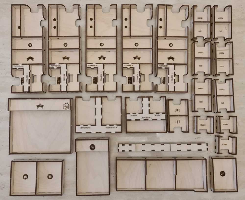 In The Year Of The Dragon - Wooden Insert  (2-5) board game collectible - Main Image 2