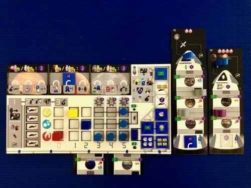 Galactic Cruise  (1-4) board game collectible - Main Image 2