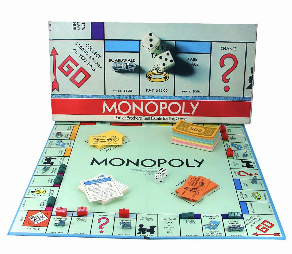 Monopoly   (2-8) board game collectible [Barcode 073000000097] - Main Image 2