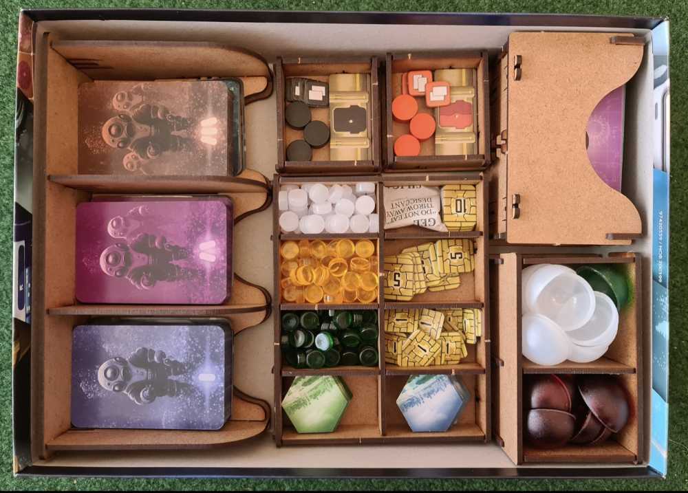 Underwater Cities: e-Raptor Wooden Insert  (1-4) board game collectible - Main Image 4