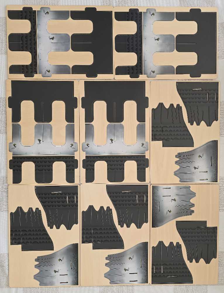 The 7th Citadel: 4 Wooden Card Holders  (1-4) board game collectible [Barcode 8866025170621] - Main Image 3